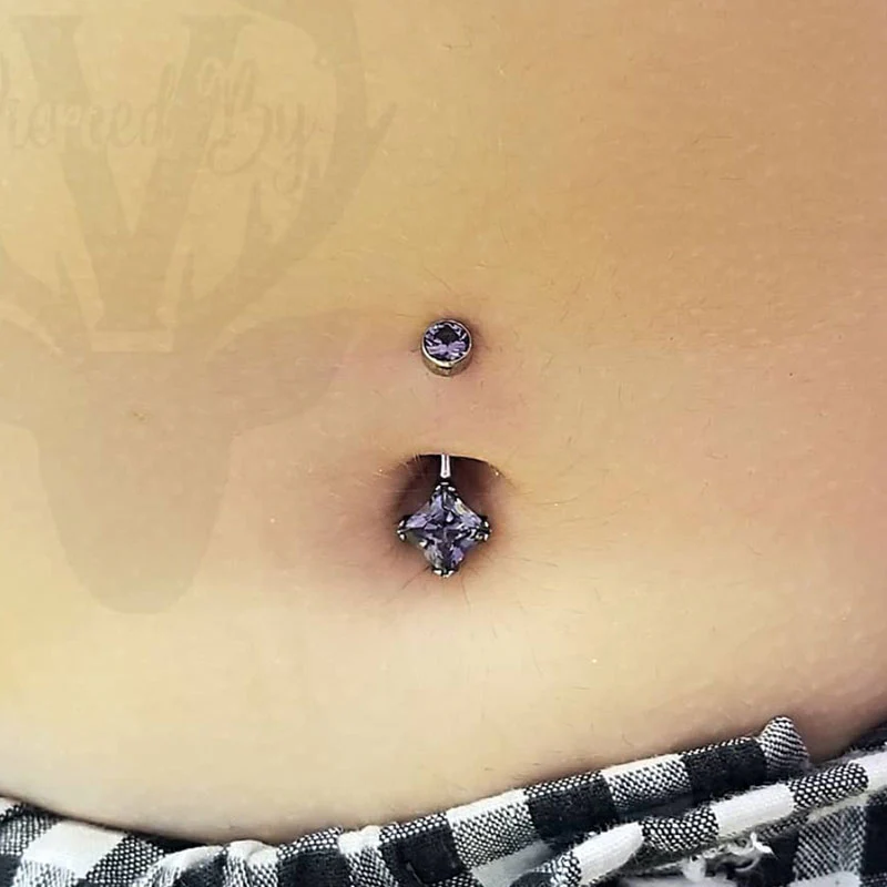 Belly Button Piercing (Navel) 16y+ in Mississauga + Excluding Jewelry - Image 4