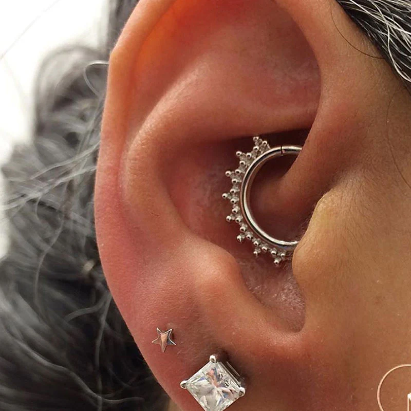 Daith Piercing 18y+ in Mississauga + Excluding Jewelry - Image 2